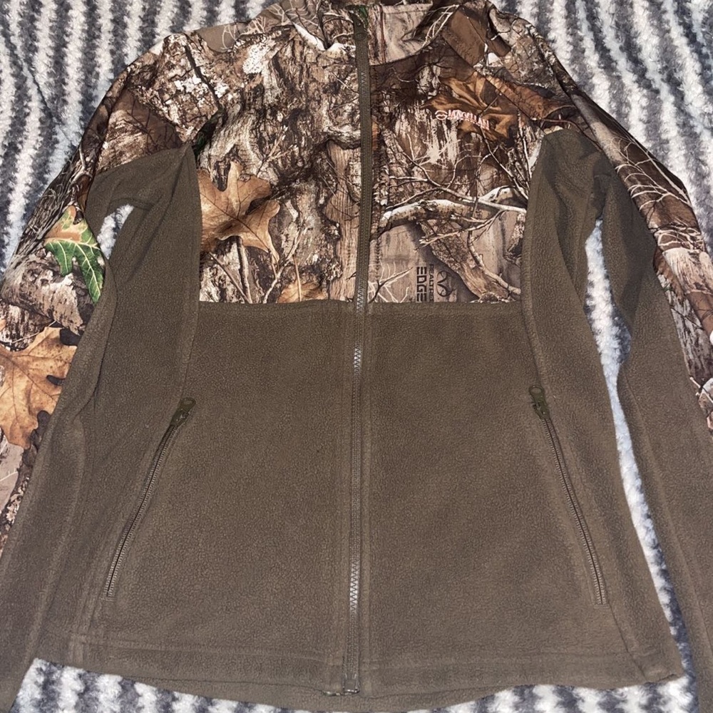 women’s small camouflage magellan jacket
